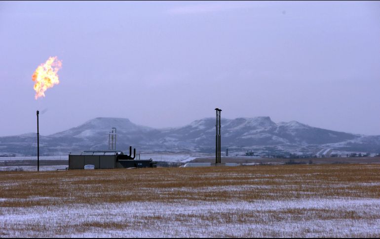 Las reservas de petróleo se mantienen, no obstante, por encima del rango medio histórico para esta época del año. AP/M. Brown