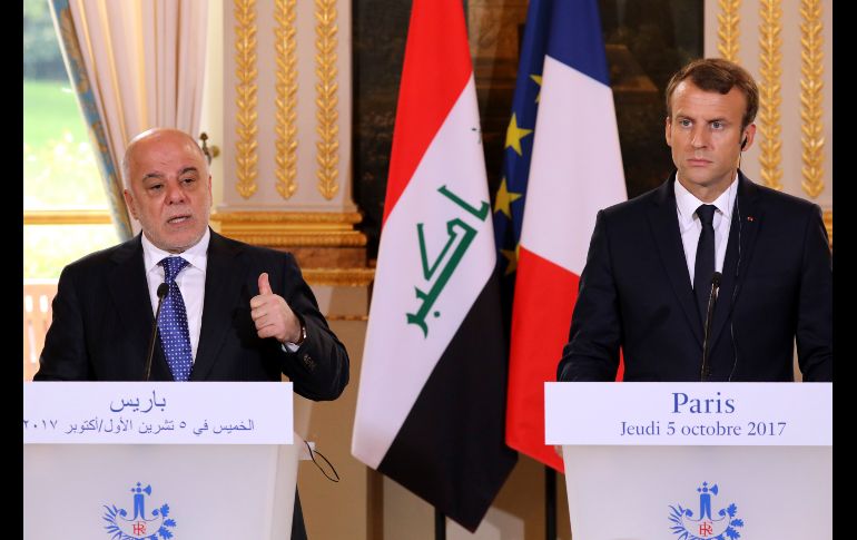 Al Abadi dio la noticia tras reunirse en el Palacio del Elíseo con el presidente francés, Emmanuel Macron. AP/L. Marin
