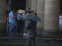 Recomiendan mantenerse al tanto de las condiciones climáticas en las cuentas oficiales del SMN y la Conagua.