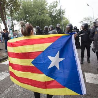 Justicia española suspende pleno del parlamento catalán