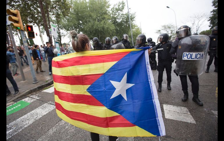 Más de dos millones de personas participaron en el referéndum del domingo, declarado ilegal por el gobierno de España. NTX / ARCHIVO