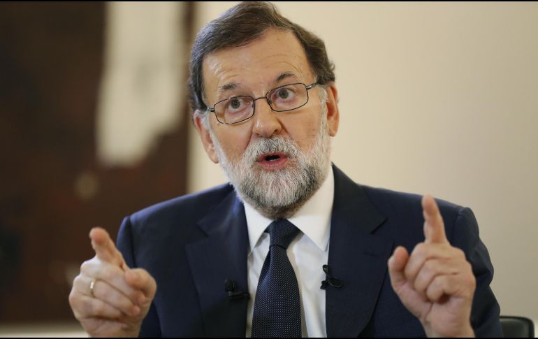 La decisión de aplazar el encuentro fue tomada tras una conversación telefónica entre el presidente chipriota y Mariano Rajoy (foto). EFE / A. Díaz
