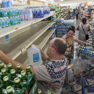 Avanza 6% la confianza del consumidor