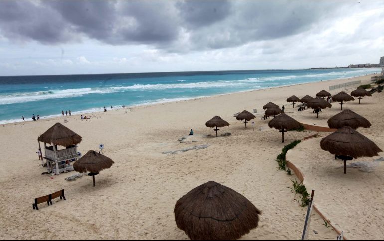 Se informó esta mañana que la tormenta tenía vientos máximos de 75 kilómetros por hora y se ubicaba a 370 kilómetros al sureste de la isla de Cozumel, México. NTX / ARCHIVO