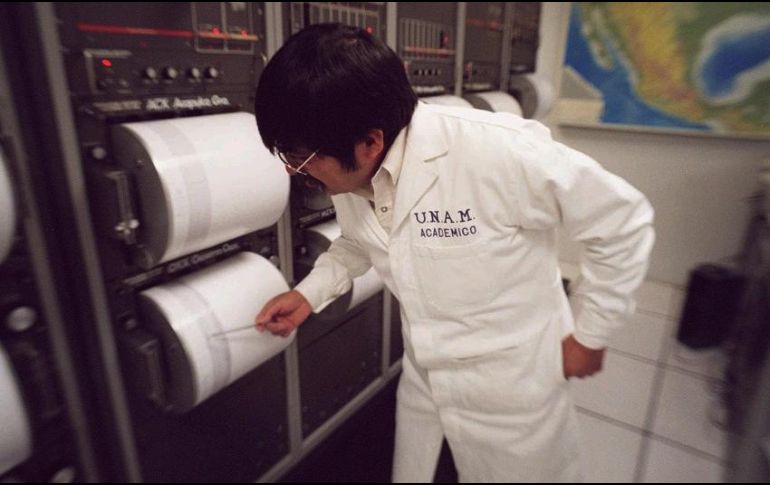 El Sismológico Nacional agrega que no se cuenta con técnicas científicas en ninguna parte del mundo que prevengan un sismo. AP / ARCHIVO