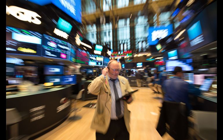 Datos de trabajo que mostraban la eliminación de más de 30 mil empleos tuvieron repercusiones en los resultados de la jornada de hoy. AFP / B. Smith