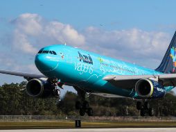 Una gran parte de los llegados a Florida son puertorriqueños que buscan pasar la emergencia con sus familiares. TWITTER / @MCO