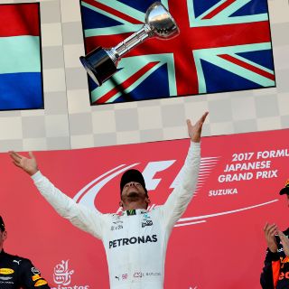 Hamilton se impone en el Gran Premio de Japón