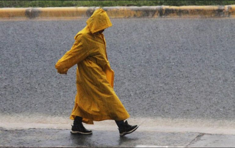 El tiempo probable para el estado de Quintana Roo será medio nublado, lluvias dispersas con chubascos ocasionales, muy caluroso. NTX / ARCHIVO