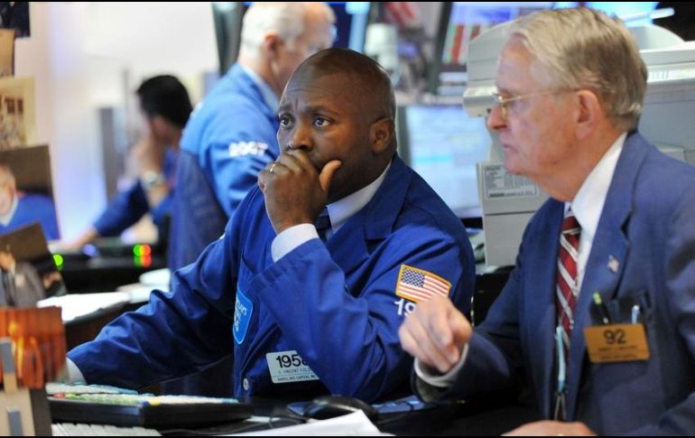 El NYSE Composite también avanzaba 10.50 puntos al operar en 12 mil 328.9 unidades.