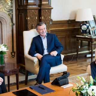 Bono preguntó a Macri por joven desaparecido en Argentina