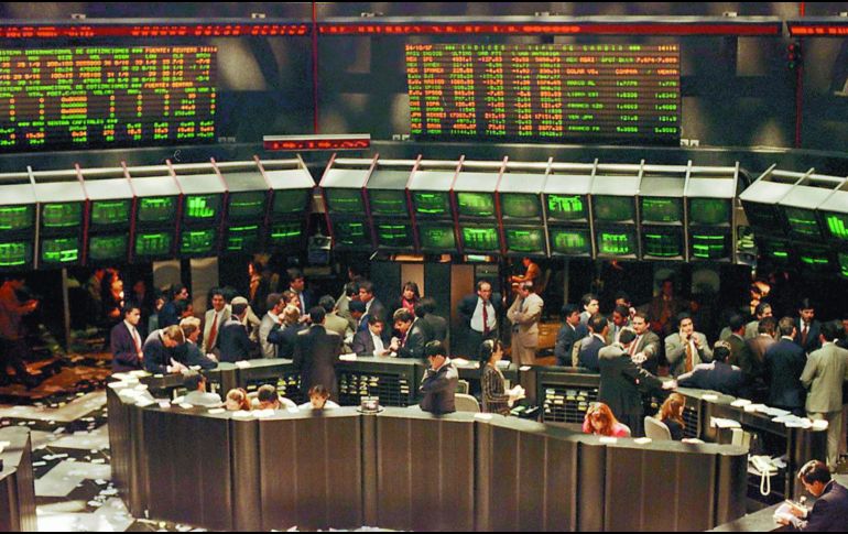 La BMV terminó en sentido contrario a los índices de Estados Unidos. NOTIMEX / ARCHIVO