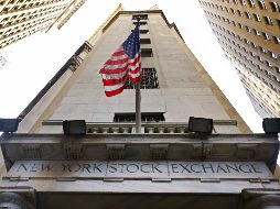 Con excepción del Dow Jones, los demás índices en la Bolsa de Valores de Nueva York abren con bajas. AP / R. Drew