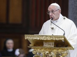 Al almuerzo estaban invitados 20 presos de una cárcel al norte de Italia. EFE/ F. Frustaci