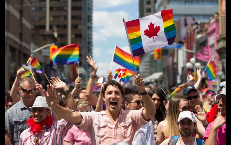 Además de asumirse abiertamente feminista, ha encabezado los desfiles por el orgullo homosexual. AP/The Canadian Press/ARCHIVO