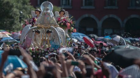 Casi dos millones de personas acompañaron a la Virgen de Zapopan de regreso a su casa.