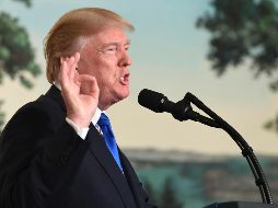 Trump deploró el uso de la frase “felices fiestas” como saludo secular de fin de año y prometió reintroducir la de “Feliz Navidad”. AP/S. Walsh