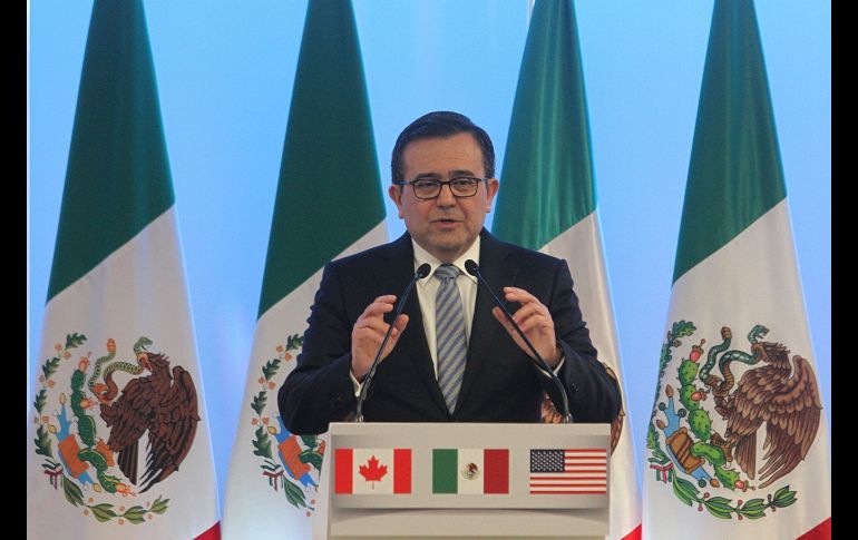 Ildefonso Guajardo, secretario de Economía, reconoció que la cuarta ronda de negociaciones del TLC se ha tornado muy compleja. NTX/ARCHIVO
