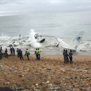 Accidente aéreo en Costa de Marfil deja tres muertos