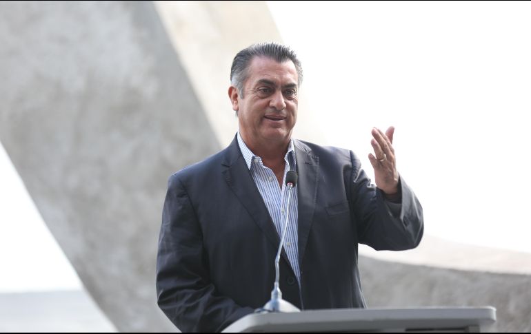 “El Bronco” rindió su segundo informe de gobierno ante el secretario de Educación, Aurelio Nuño. NTX/ARCHIVO