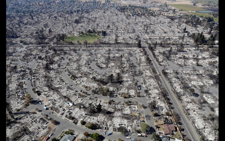 La destrucción de incendios en California, desde el aire