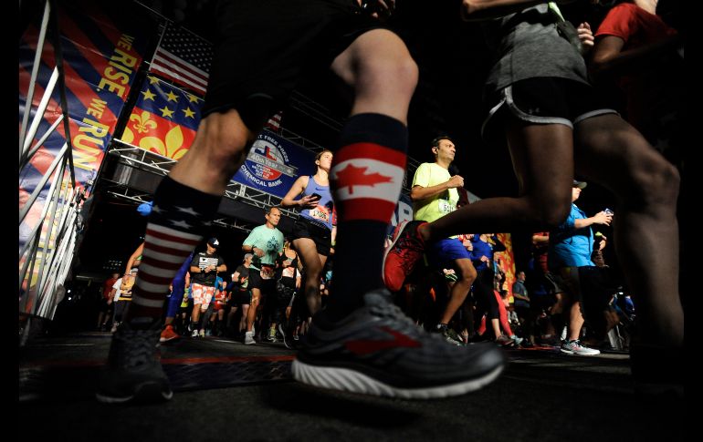 Corredores empiezan el maratón 