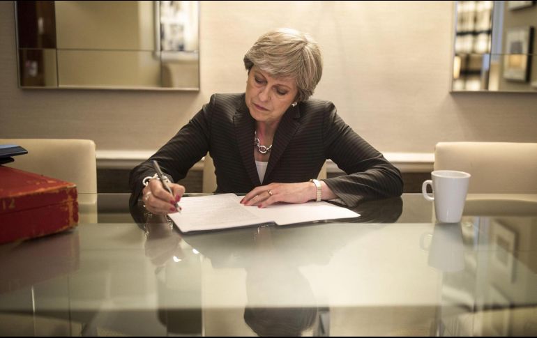 May viajará acompañada de su ministro para el 