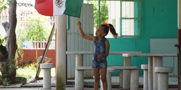 Estudiantes de educación básica regresan a clases en Oaxaca | El Informador