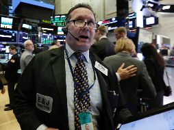 Por sectores, el que mayor avance tuvo fue el de bienes de consumo no cíclico, que ganó un 0.48 %, seguido del tecnológico (+0.39 %) y del energético (+0.34 por ciento).  AP / R. Drew