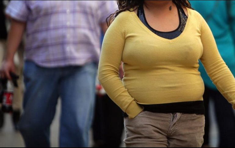 El ideal de calorías que debe ingerir una mujer es de un mil 500 a dos mil. EFE / ARCHIVO