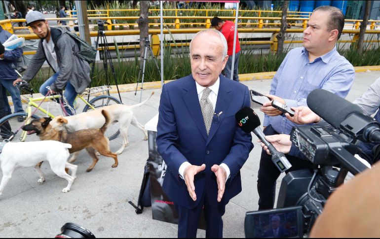 Ferriz de Con inició ayer lunes la recolecta de firmas para alcanzar la candidatura presidencial independiente. SUN/ARCHIVO