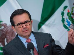 Ante la existencia de propuestas en las que no se coincide, el secretario de Economía aseguró que debe de haber soluciones creativas. AFP / A. Caballero