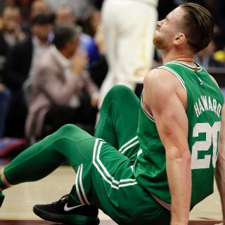 Cavs comienzan ganando; Celtics, pierden a Hayward