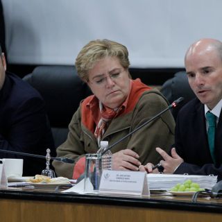 Pemex tiene finanzas estables, asegura su director