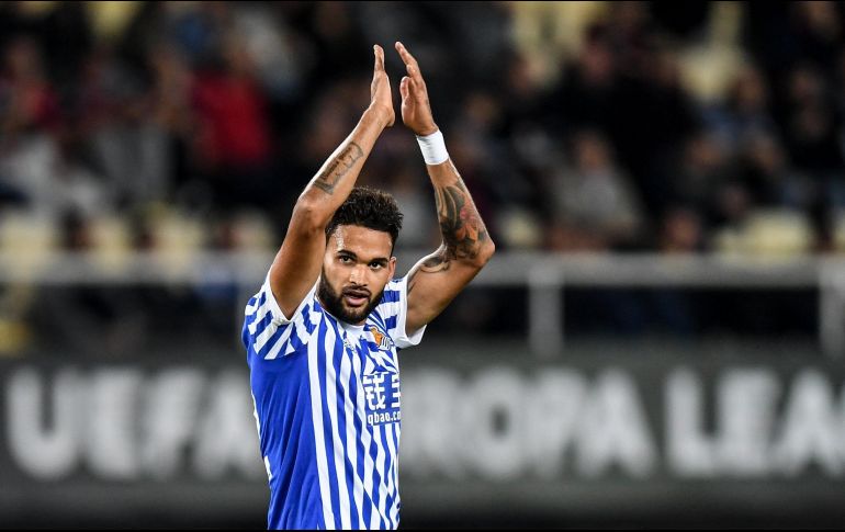 El brasileño Willian José anotó cuatro goles. EFE/G. Licovski