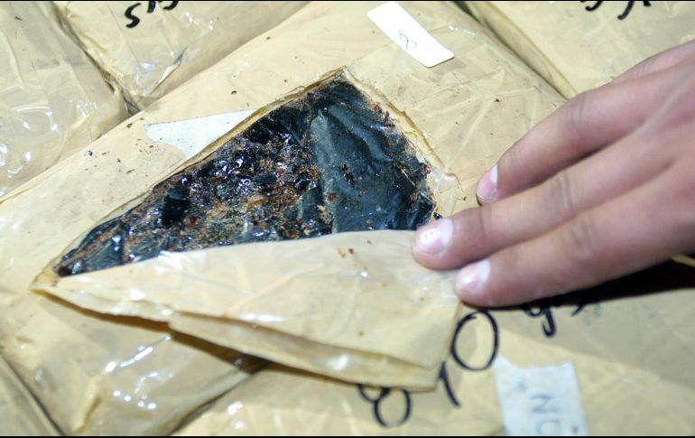 El libro con la droga fue puesto a disposición del Agente del Ministerio Público de la Federación. EL INFORMADOR / ARCHIVO