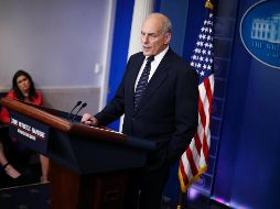 Kelly, cuyo hijo mayor perdió la vida en 2010 en combate en Afganistán, explicó el proceso que se sigue después que un militar muere en combate. EFE / S. Thew