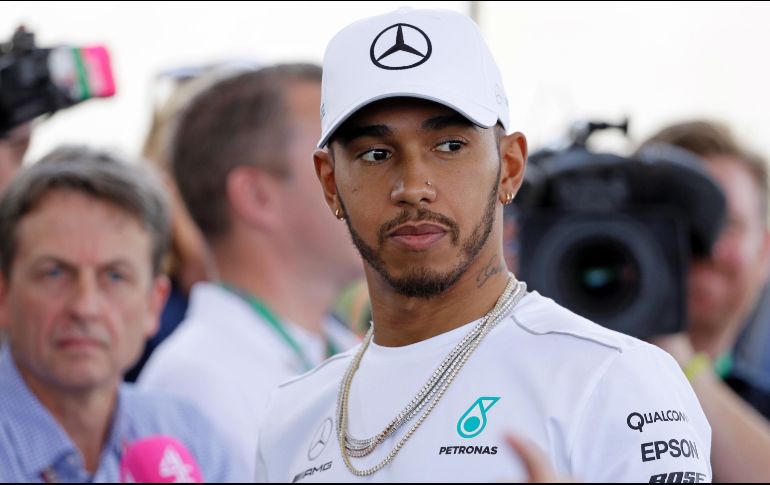 Hamilton cubrió, en su mejor vuelta  los 5 mil 513 metros de la pista con nuevo récord del circuito, en un minuto, 34 segundos y 668 milésimas. AP/ T. Gutiérrez