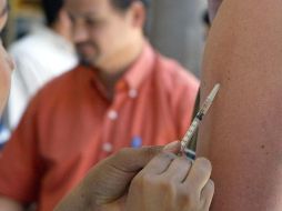 Aseguran que la vacuna trivalente contra la influenza estacional no tiene efectos secundarios y tiene grandes beneficios en pureza y cobertura. EL INFORMADOR / ARCHIVO