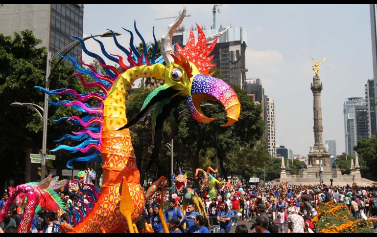 Diablos, aves con colmillos, peces, armadillos y un dinosaurio, formaron el evento organizado por el Museo de Arte Popular. NTX / A. Rodríguez