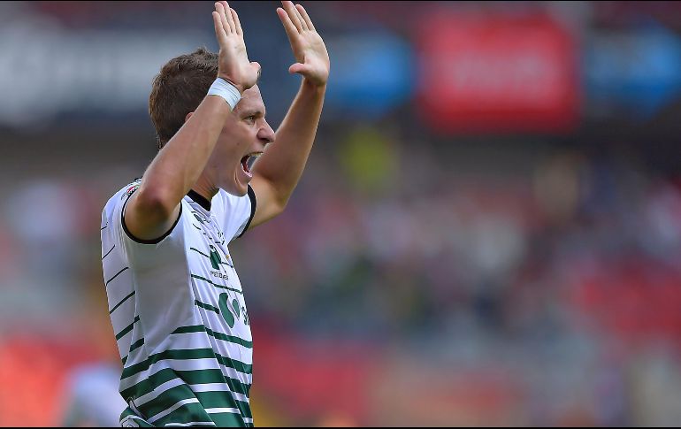 Las anotaciones para el triunfo lagunero fueron un doblete del argentino Julio Furch. MEXSPORT/I. Ortiz