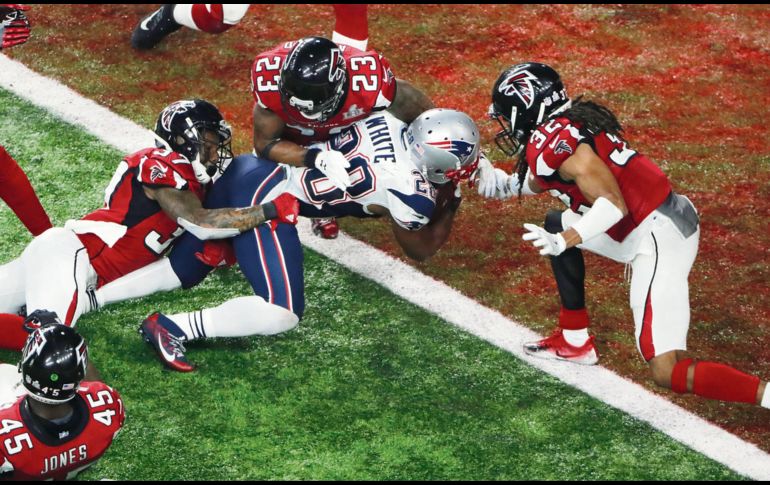 James White anotó en tiempo extra el pasado 5 de febrero para sellar la remontada más grande en la historia del Super Bowl y que le dio el quinto título de su existencia a los Patriots de Nueva Inglaterra. AP