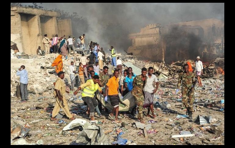 El número de víctimas mortales causado por el atentado asciende a 358; además, hay 228 heridos y 56 desaparecidos. AFP/ARCHIVO