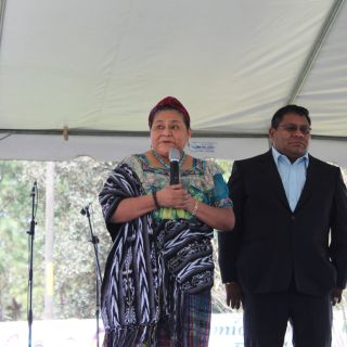 Rigoberta Menchú celebra los 25 años de su Premio Nobel