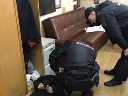 El agresor fue detenido y entregado a la Policía. TWITTER