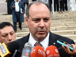 Gustavo de Hoyos, presidente de la Confederación, considera que este aumento debiera ser extra al que pueda darse en enero de 2018. SUN / ARCHIVO