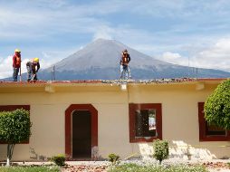 Reconstrucción de una escuela en la localidad de San Pedro Atlixco, Puebla, afectada por el sismo del 19 de septiembre. NOTIMEX/C. Pacheco