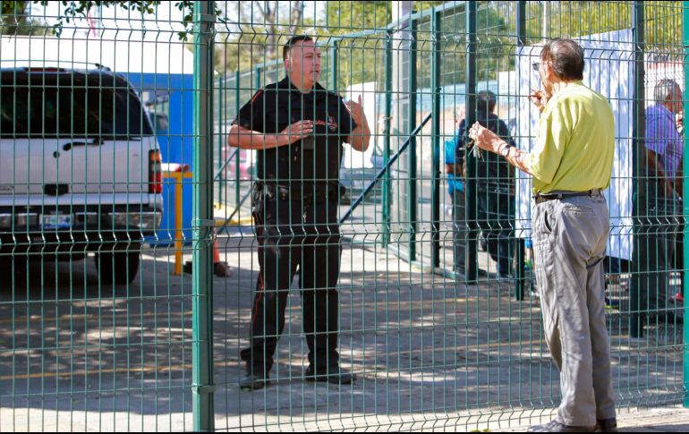 En las instalaciones se pueden ver a varios elementos de seguridad privada de Guadalajara. EL INFORMADOR/M. Vargas