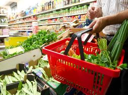 La menor inflación fue apoyada por bajas en los precios de los agropecuarios. AFP/Archivo