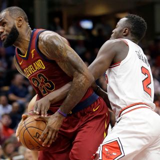 Los Cavaliers le recetan su tercer revés a los Bulls